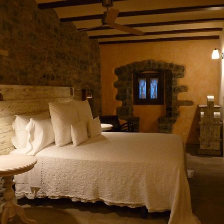 Hotel Posada Al Vent - Adults Only Coscojuela de Sobrarbe Exterior photo