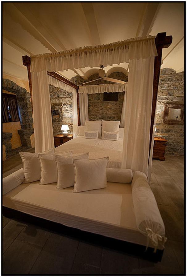 Hotel Posada Al Vent - Adults Only Coscojuela de Sobrarbe Exterior photo
