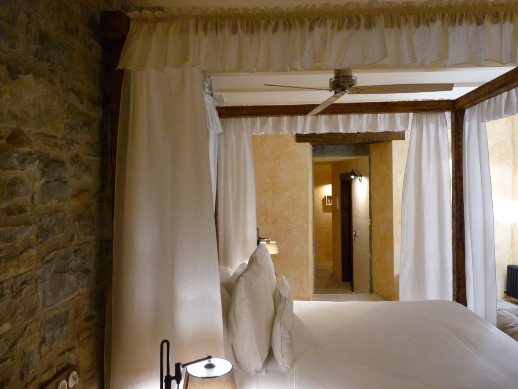 Hotel Posada Al Vent - Adults Only Coscojuela de Sobrarbe Exterior photo